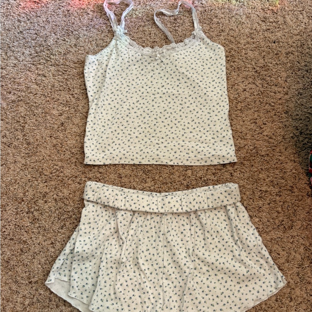 Delicate Floral Women's Pajama Set